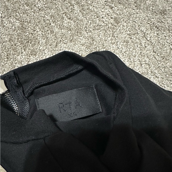 RtA dress - Picture 4 of 4